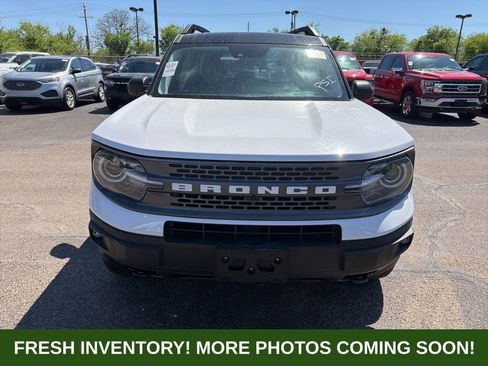 Used 2022 Ford Bronco Sport Badlands image 2