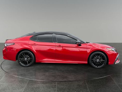 Used 2021 Toyota Camry XSE w/ Navigation Package FWD image 10