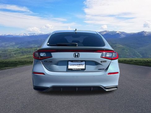 Used 2026 Honda Civic Sport Touring image 4