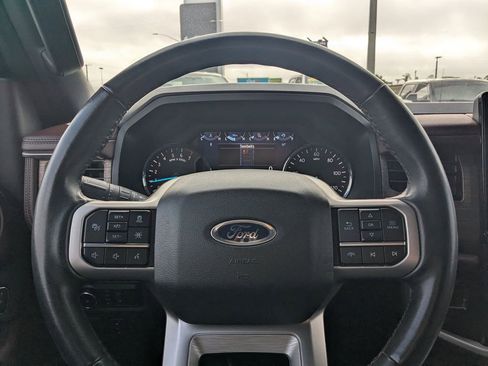 Used 2024 Ford Expedition Limited AWD/4WD image 23
