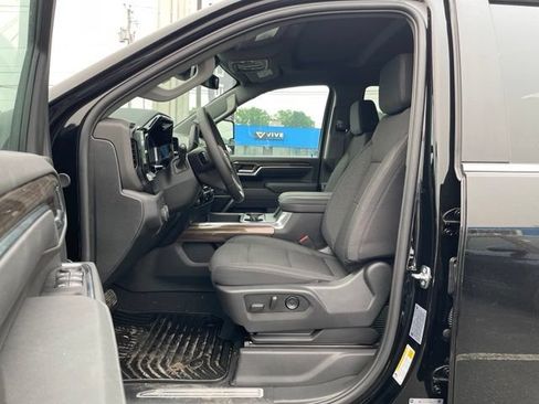 New 2026 Chevrolet Silverado 2500 LT w/ Z71 Chrome Sport Edition AWD/4WD image 8