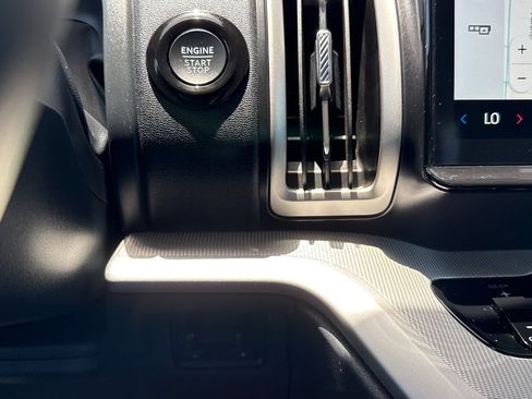 Certified 2025 Ford Expedition Active RWD image 27