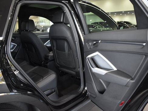 Used 2022 Audi Q3 2.0T Premium image 23