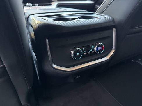 New 2025 Ford Expedition Active AWD/4WD image 23