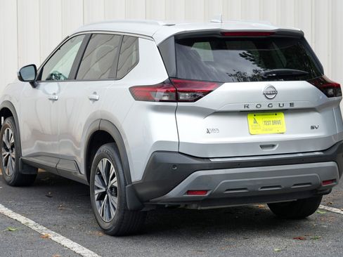 Used 2023 Nissan Rogue SV w/ SV Premium B Package FWD image 45