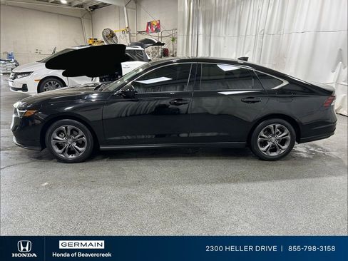 Used 2023 Honda Accord EX image 4