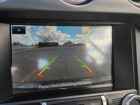 Used 2022 Ford Mustang Premium image 18