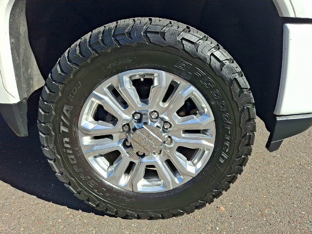 Used 2020 GMC Sierra 3500 Denali w/ Denali Ultimate Package AWD/4WD image 8