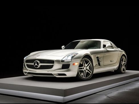 Used 2011 Mercedes-Benz SLS AMG Coupe image 7