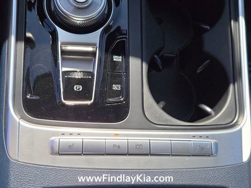 New 2026 Kia Carnival EX image 21