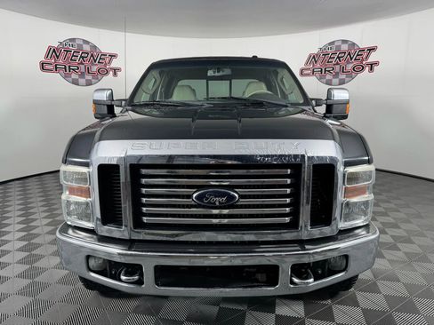 Used 2009 Ford F250 Lariat AWD/4WD image 2