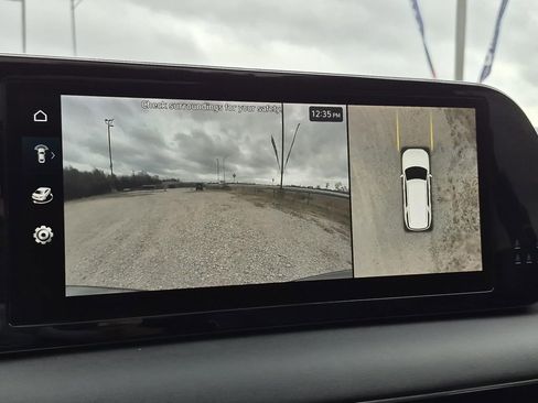 Used 2023 Hyundai Palisade Limited image 32