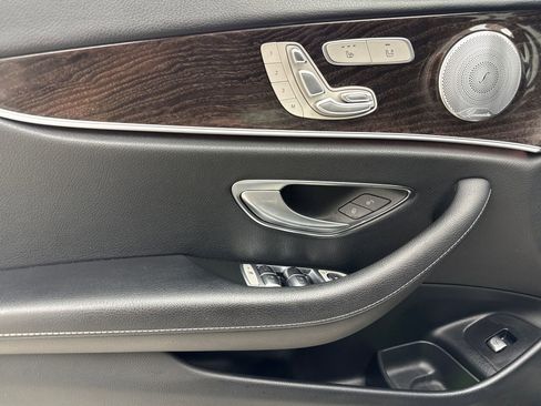 Used 2019 Mercedes-Benz E 450 4MATIC Sedan w/ Premium Package image 35