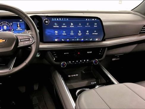 Used 2025 Chevrolet Tahoe LT AWD/4WD image 7