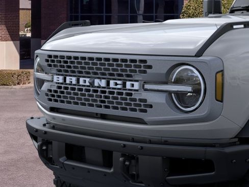 New 2026 Ford Bronco Badlands AWD/4WD image 19