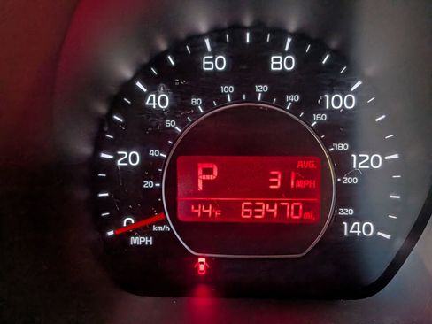 Used 2018 Kia Soul + image 25