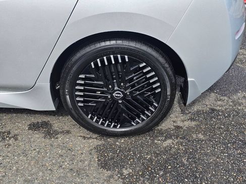 Used 2023 Nissan Leaf SV Plus FWD image 9