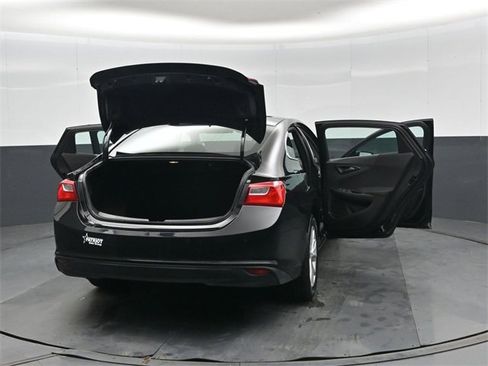Used 2024 Chevrolet Malibu LT image 48