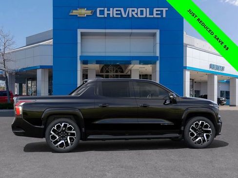 New 2024 Chevrolet Silverado EV RST image 5