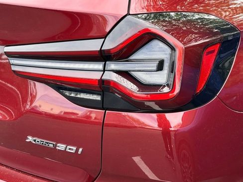 Used 2022 BMW X3 xDrive30i w/ Premium Package 2 image 8