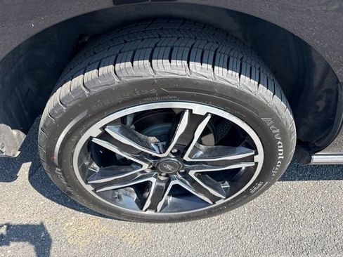 Used 2021 Ford Expedition Max Limited AWD/4WD image 34