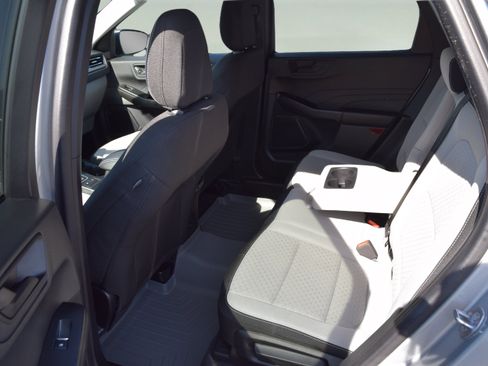 Certified 2023 Ford Escape Active AWD/4WD image 8