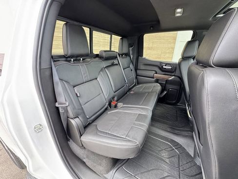Used 2020 Chevrolet Silverado 1500 High Country w/ Technology Package AWD/4WD image 42