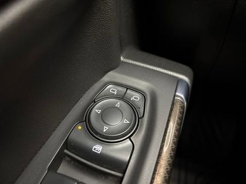 Used 2022 Chevrolet Silverado 1500 RST image 52