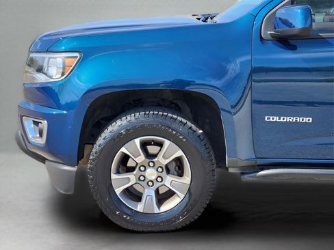 Used 2019 Chevrolet Colorado Z71 image 9