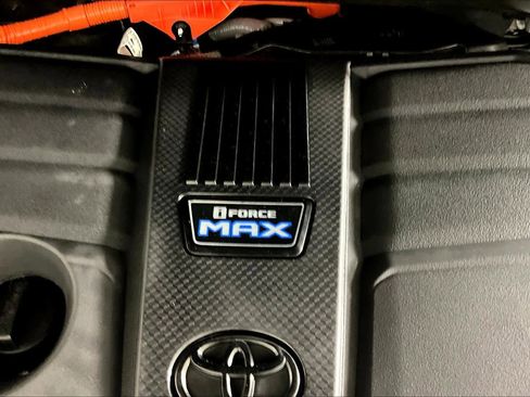 Used 2026 Toyota Tundra Platinum AWD/4WD image 32