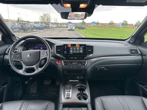 Used 2023 Honda Passport TrailSport image 20