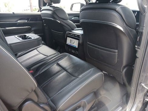 Used 2024 Jeep Grand Wagoneer L Series II w/ Quick Order Packagew 28T AWD/4WD image 20