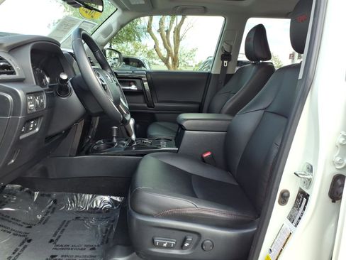 Used 2023 Toyota 4Runner TRD Off-Road Premium w/ Off Road Premium Plus Package AWD/4WD image 14