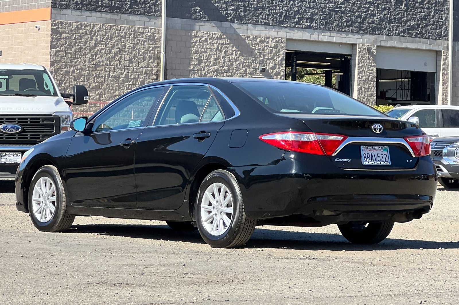 Used 2016 Toyota Camry LE FWD image 6