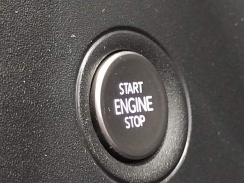 Used 2021 Volkswagen ID.4 Pro S w/ Gradient Package image 33