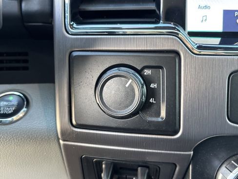 Used 2022 Ford F450 Limited w/ FX4 Off-Road Package image 20