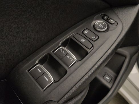 Used 2019 Honda Accord Sport image 27