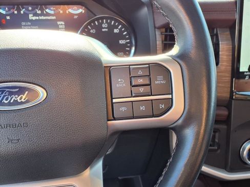 Used 2024 Ford Expedition Max Limited image 19