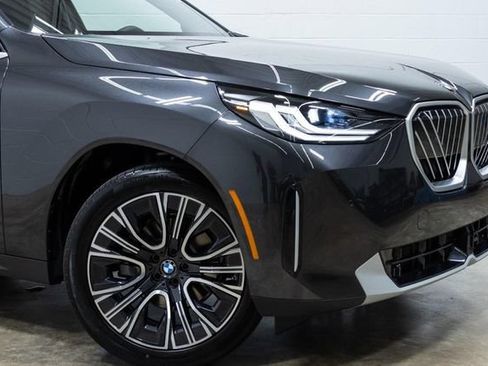 Certified 2025 BMW X3 xDrive30i AWD/4WD image 5
