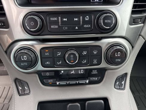 Used 2015 Chevrolet Tahoe LT AWD/4WD image 29