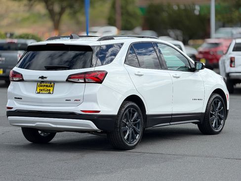Used 2024 Chevrolet Equinox RS AWD/4WD image 18
