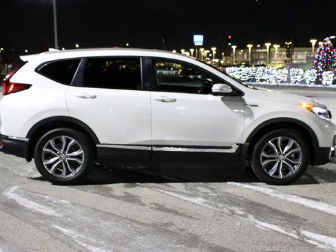 Used 2020 Honda CR-V Touring image 4
