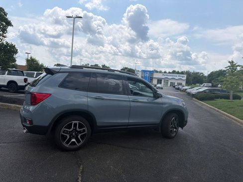 Used 2023 Honda Passport Elite image 17