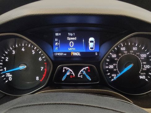 Used 2016 Ford Focus SE FWD image 23