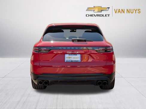 Used 2021 Porsche Cayenne S AWD/4WD image 6