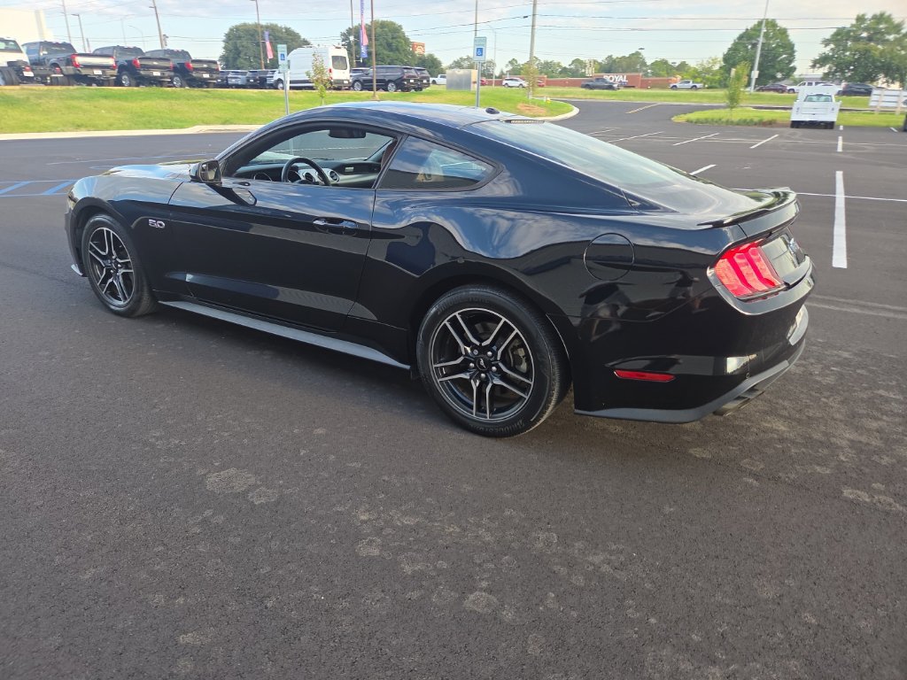 Used 2018 Ford Mustang GT w/ Equipment Group 301A RWD image 9