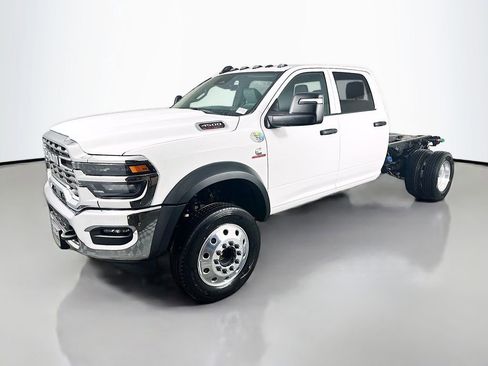 New 2026 RAM 4500 Tradesman w/ Chrome Appearance Group image 3