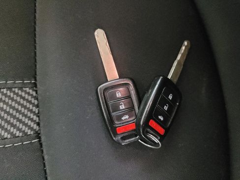 Used 2018 Honda Civic LX image 32