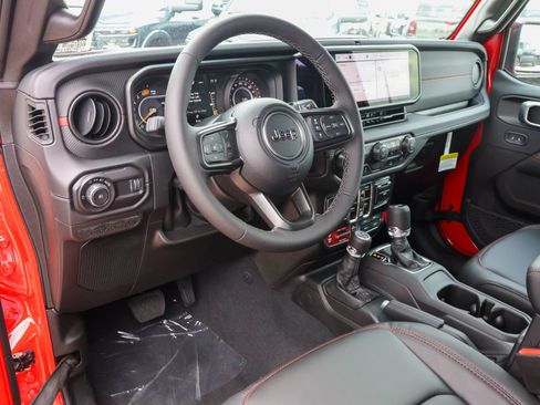 New 2026 Jeep Wrangler Unlimited Rubicon AWD/4WD image 3