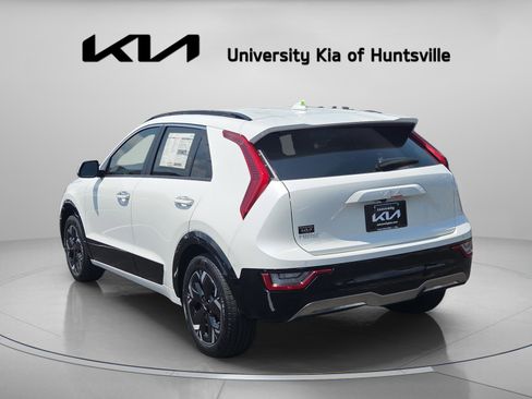 New 2026 Kia Niro Wave FWD image 5